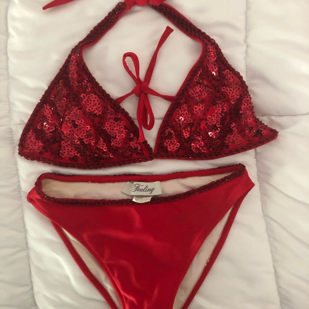 Red Sequin Intimate Set - Picture 4 of 12